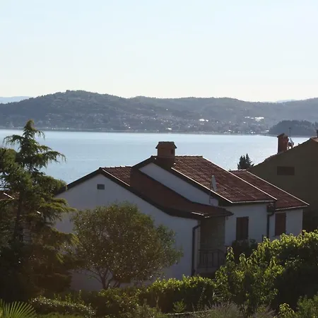 3-bedroom Golf & Beach *